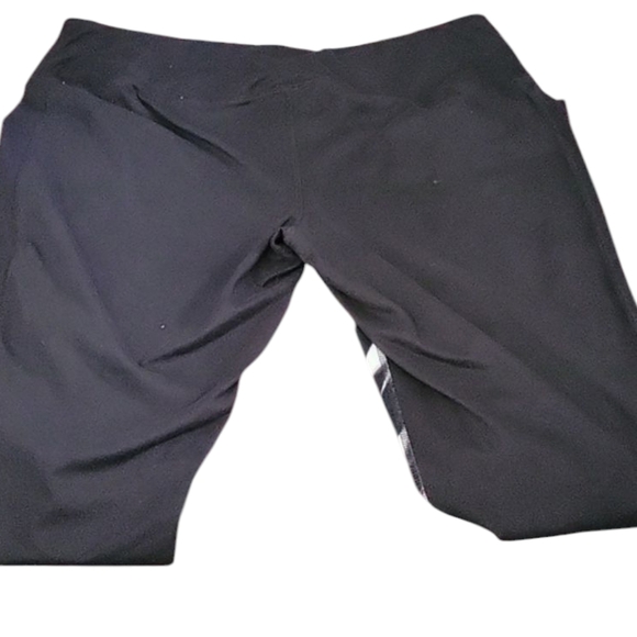 Cato Black and White Patterned Leggings - Picture 3 of 4